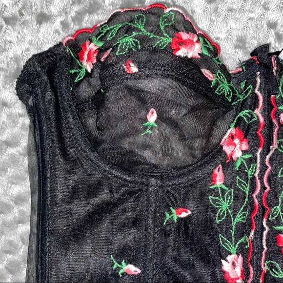 VINTAGE Rose Floral Embroidery Semi-Sheer Bustier - Picture 2 of 10